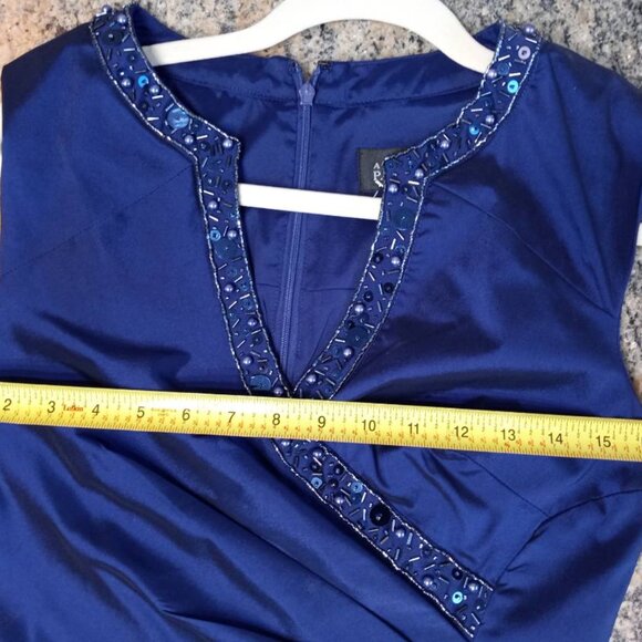 ADRIANNA PAPELL DRESS SIZE 6 - Picture 15 of 16